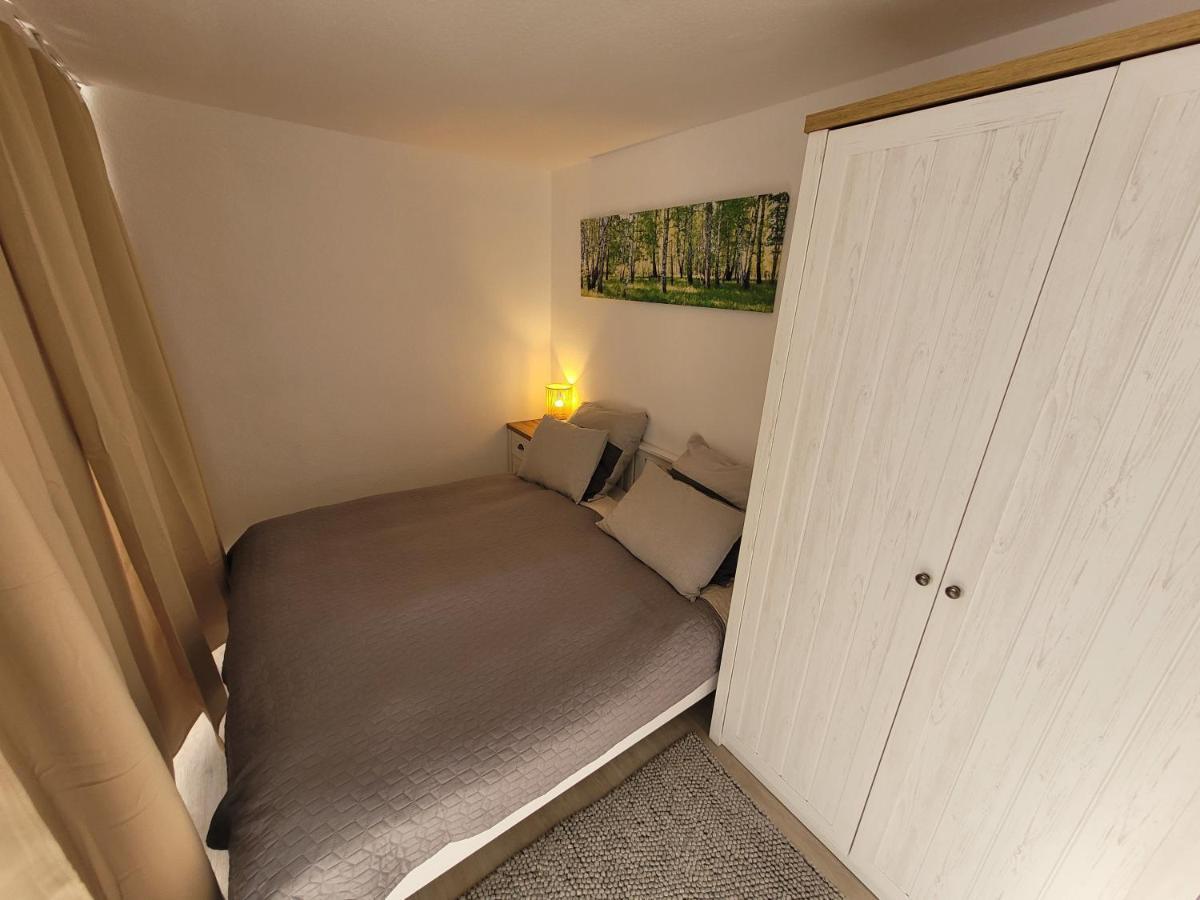 Wegfreiheit II Appartement Simmerath Buitenkant foto